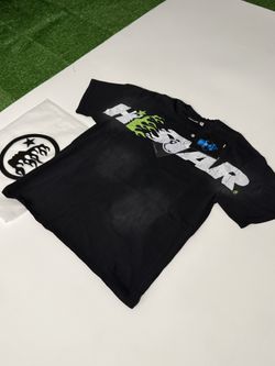 Hell⭐️ T-shirt (green graphic)