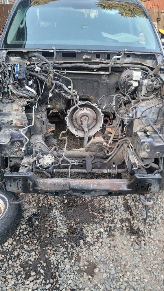 2012 Nissan titan 4x4 parts