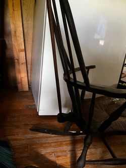 Black Windsor Spindle-Back Chair