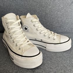 Converse Women's Chuck Taylor All-Star Platform Lift High Top Core - Size 5.5