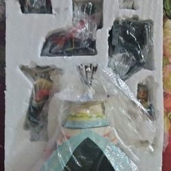 15pc Native Figurines