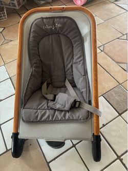 Baby bouncer