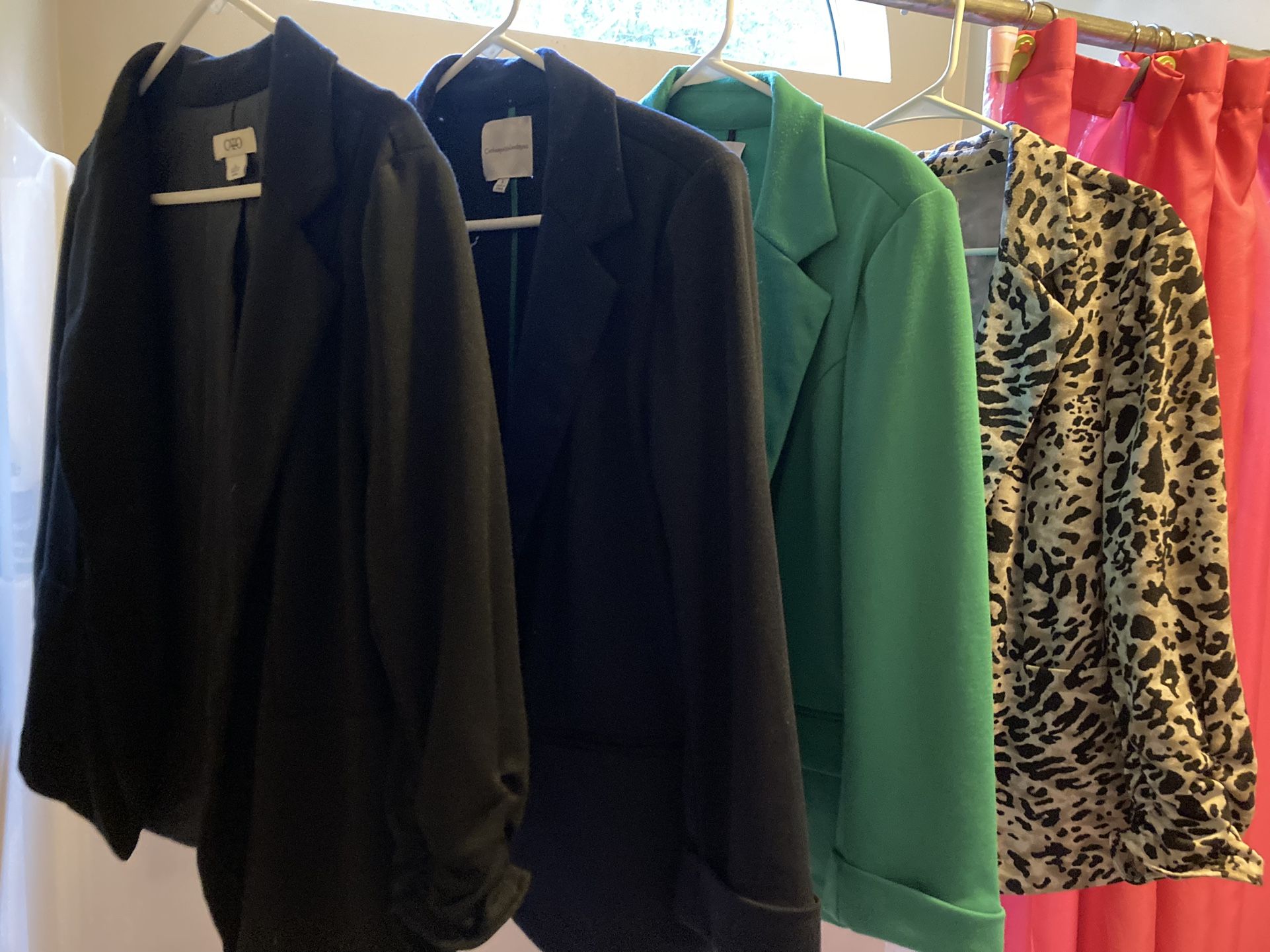 4 Super Cute & Comfy Knit Blazers Size L