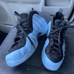 Mint Condition Size 11