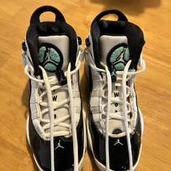 Like New High Top Youth Air Jordan 6 Rings Size 4 Basketball Shoes (Tropical Twist Concord)