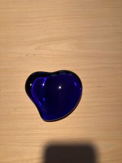Tiffany & Co. Elsa Peretti cobalt blue glass paper weight