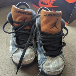 Kids Jordan Shoes 10c 