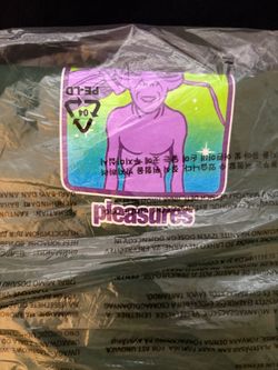 Pleasures  Graphic T-Shirt Green Medium