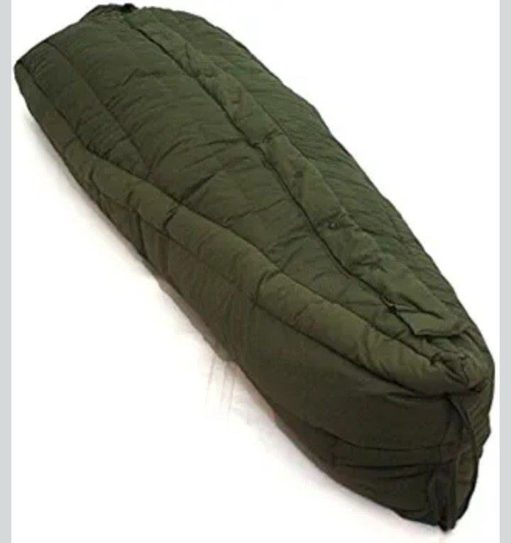 U.S. Military Original OD Green Cold Weather Down Sleeping Bag NEW