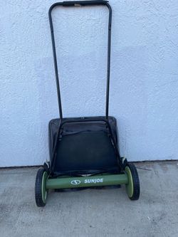 Sunjoe Manual grass mower 20 inch round blade, perfect for quick mowing