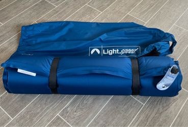 Lightspeed Self-Inflating Sleeping Pad
