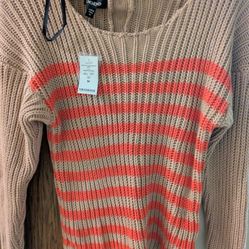 Bebe Women's Sweater-NWT-Medium