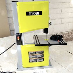 RYOBI corded 9in. Band Saw