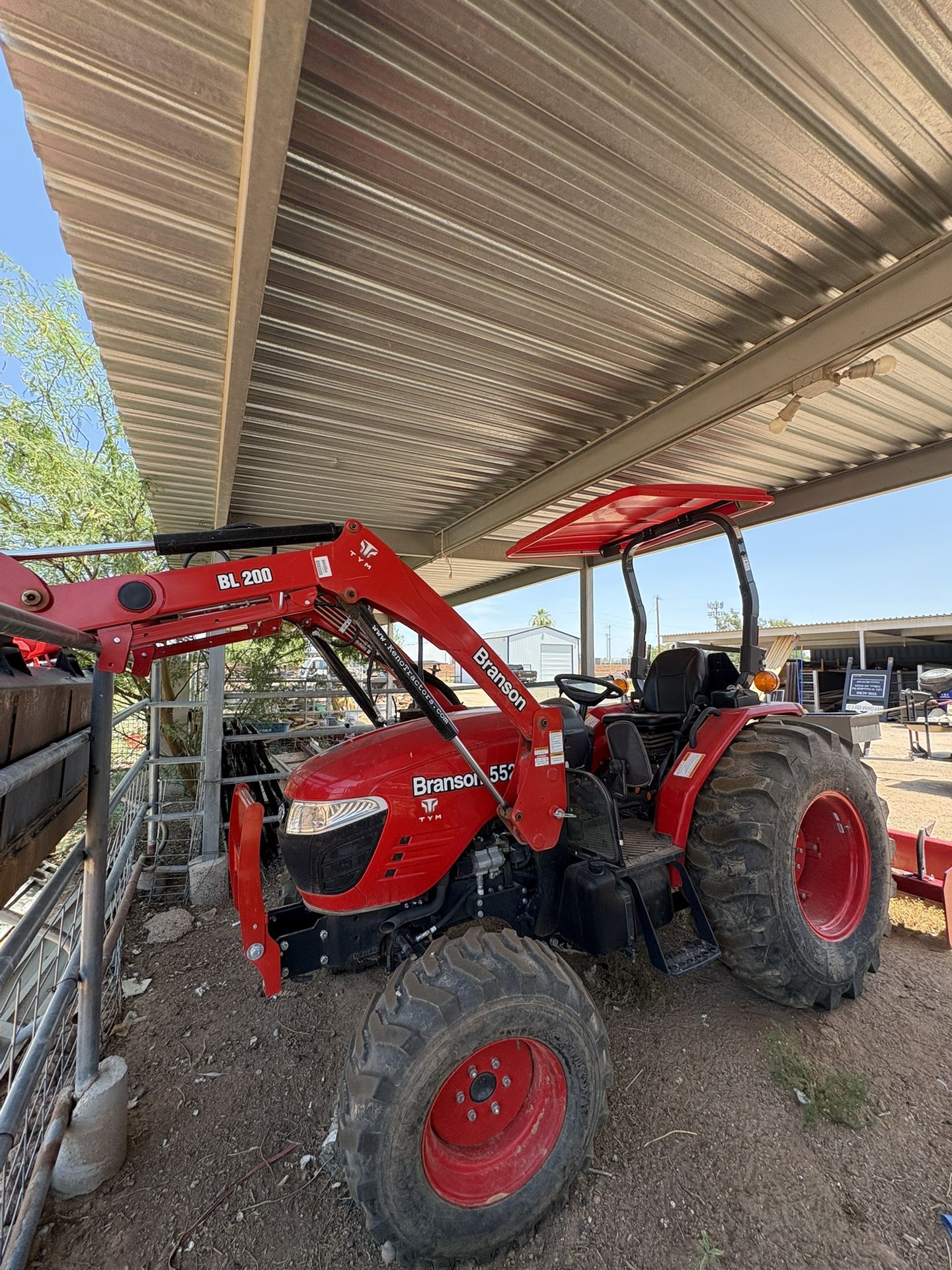 Branson Tractor