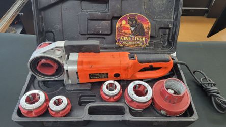 Kema pipe threader