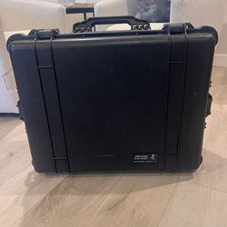 Pelican 1610 Equipment Case