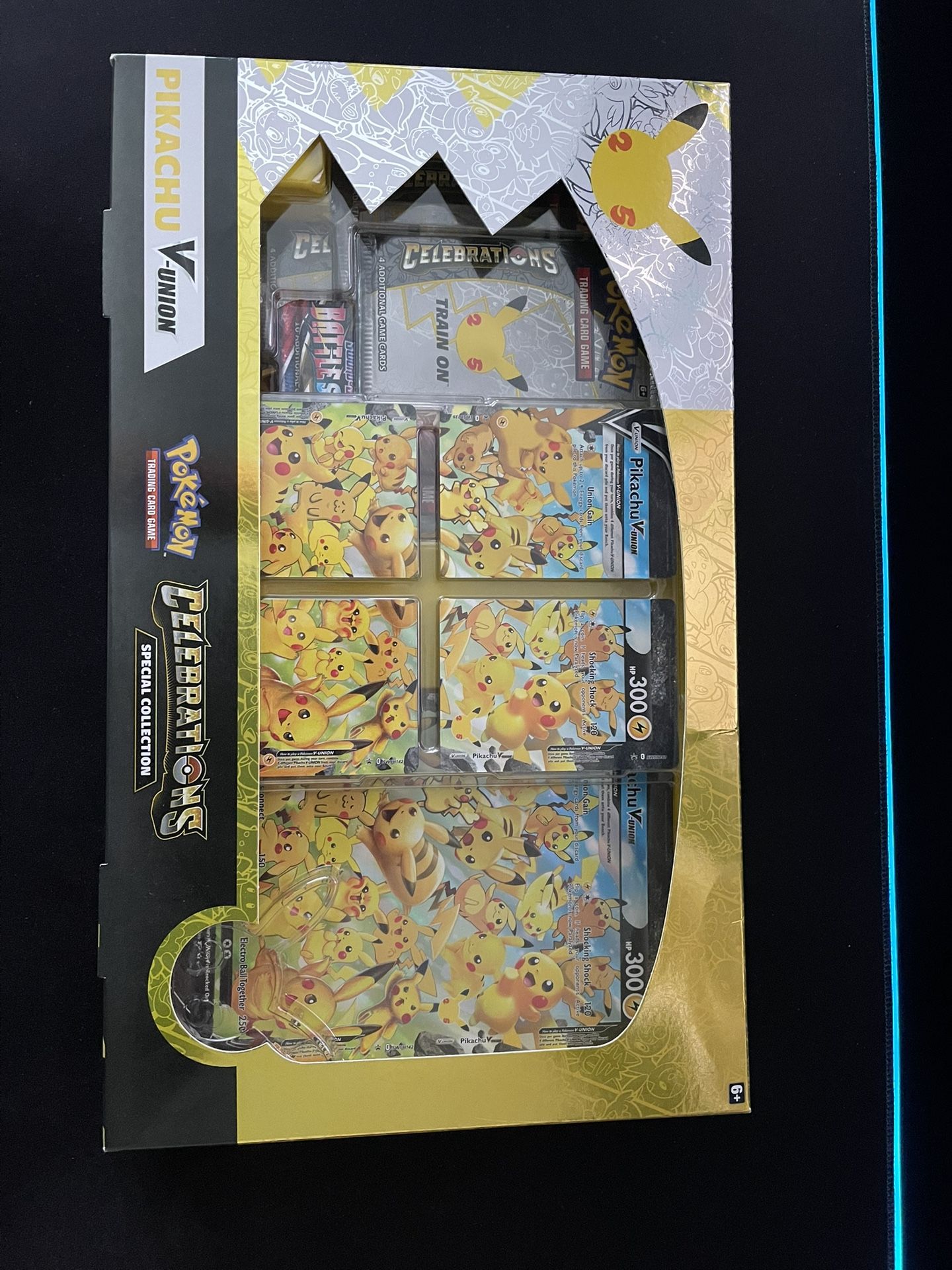 Celebrations Special Collection - Pikachu V-Union