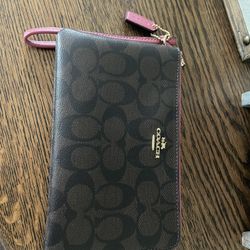 Coach Wristlet Wallet 