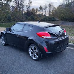 2013 Hyundai Veloster 