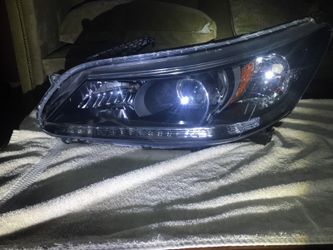 2013 to 2015 Honda Accord left Heath lamp