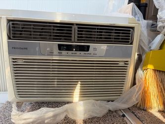 Frigidaire Window air conditioner ac