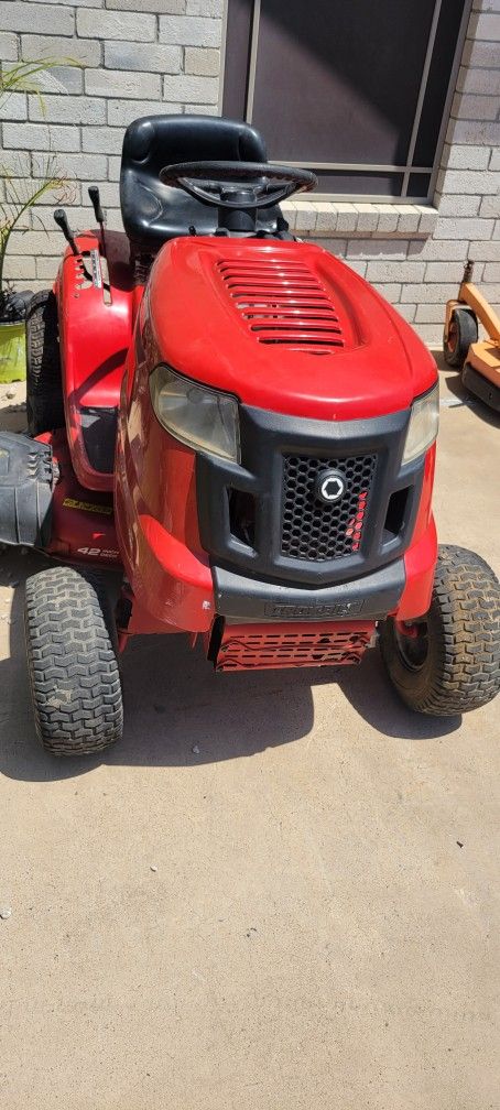 Tractor Troy Bilt 42"