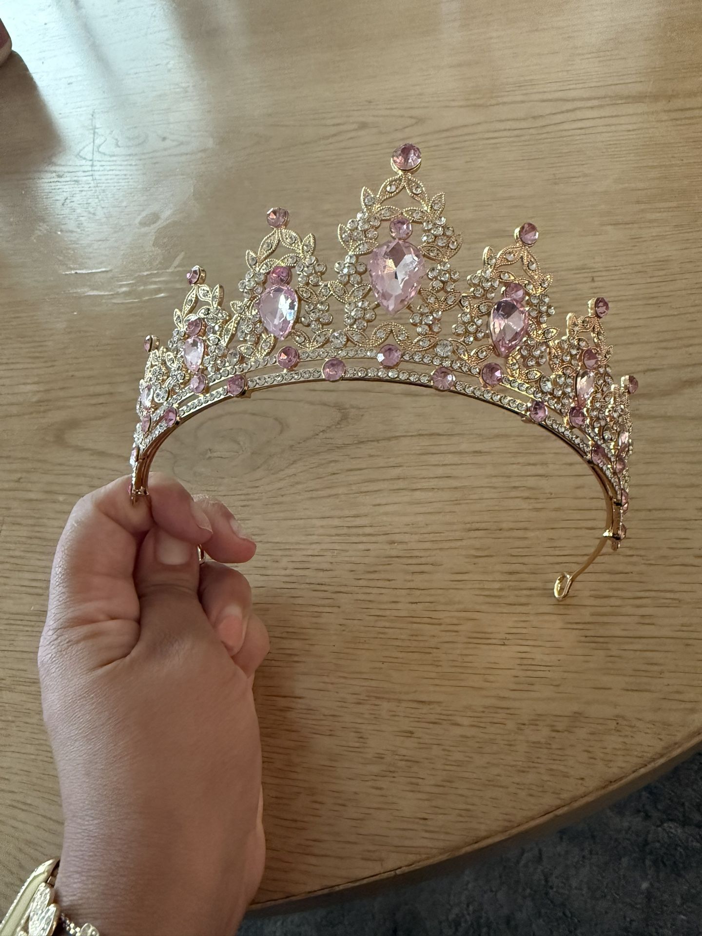 Tiara Pink With Gold