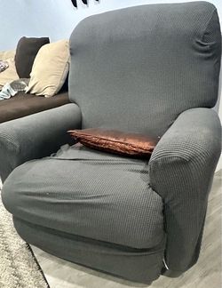 Recliner chair