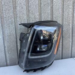 2020 2021 2022 Kia Telluride Headlight Headlamp Left Driver Side LH USED ORIGINAL OEM LED HID 