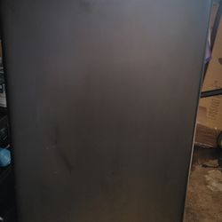 Mini-Fridge/Mini-Freezer