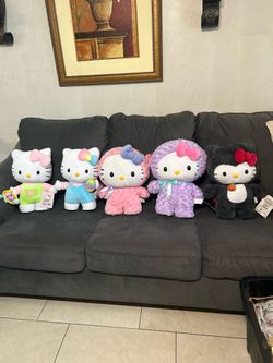 Hello kitty greeters