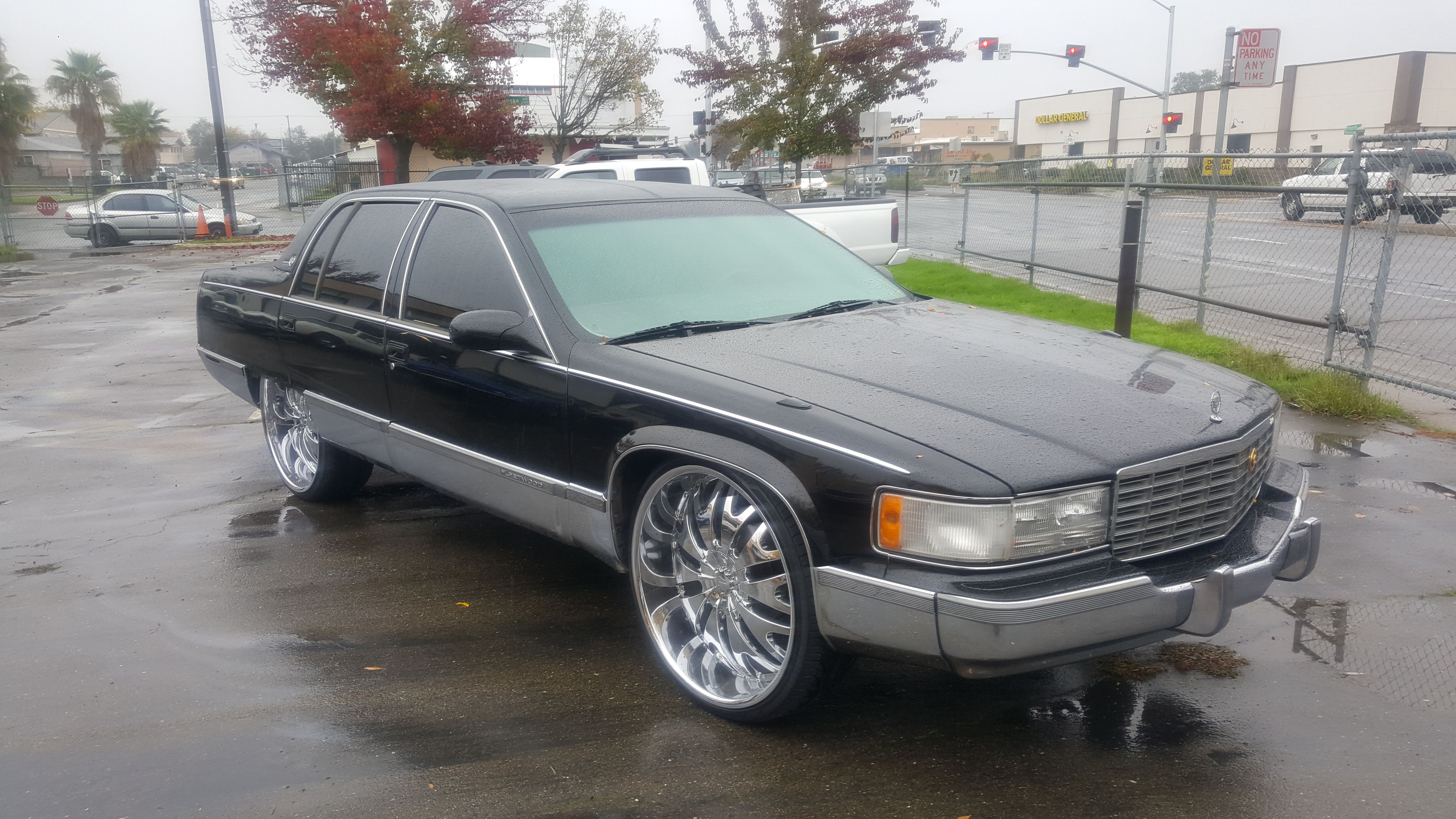96 cadillac fleetwood brougham on 26s