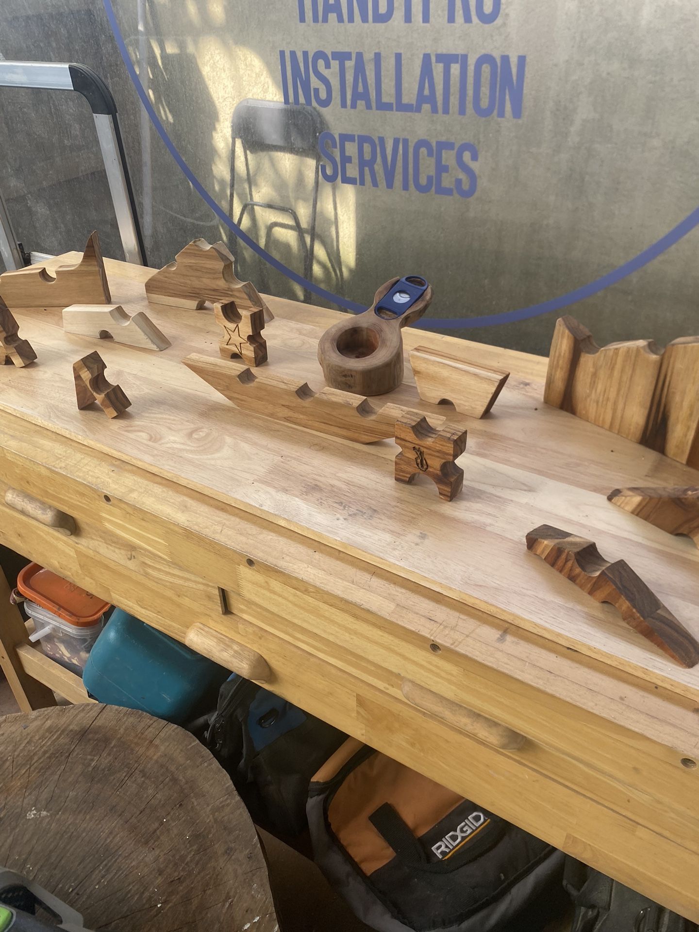 Custom Cigar Holders/ Ashtrays