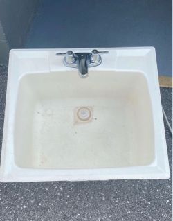 Sink in good conditions