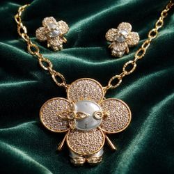 Gold Plated/ Oro Laminado  High Quality/Alta Calidad 