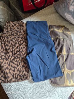 Women's Athletic clothes