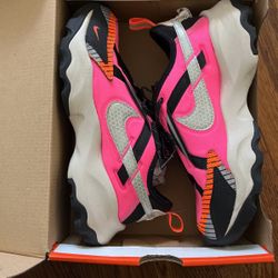 Multi color Women’s Nikes 