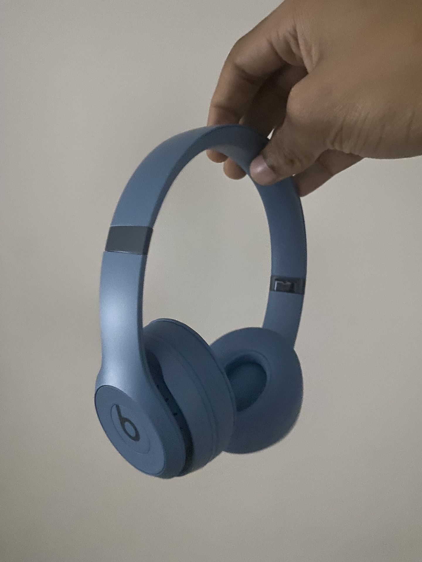 Beats Solo 4 Headphones
