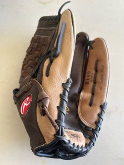 Baseball glove 14 like new