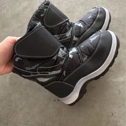 Toddler Snow Boots Size 12