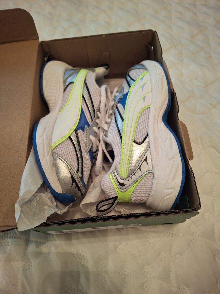 11c Toddler PUMA with Shirt Decal