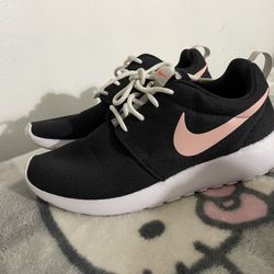 Nike Roshe One 