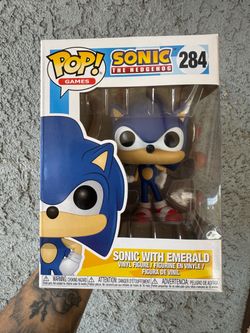 Sonic with Emerald 284 Funko Pop