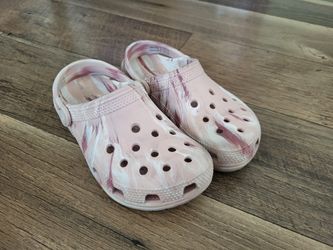 GIRLS CROCS SIZE 13K
