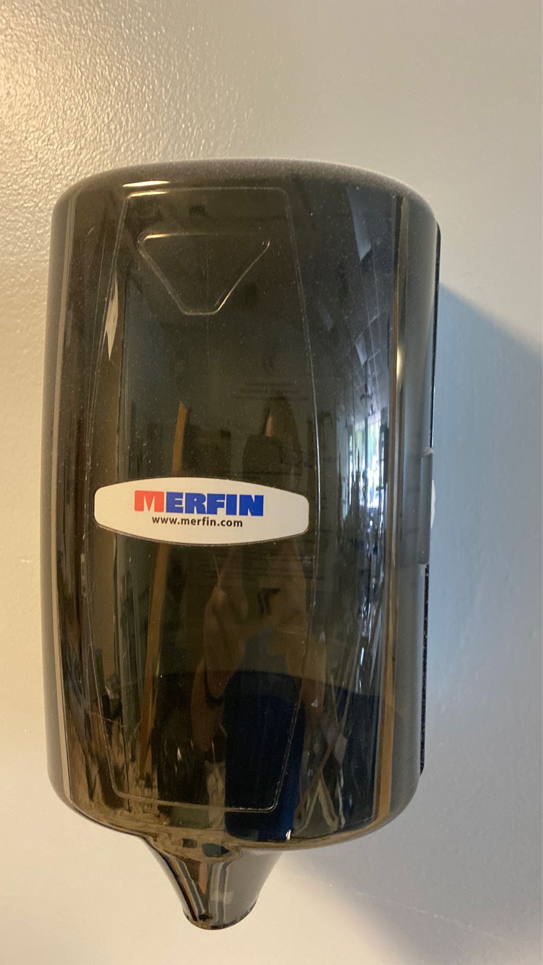 Merfin paper towel dispenser