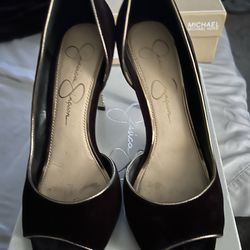 Women’s Jessica Simpson heels $20