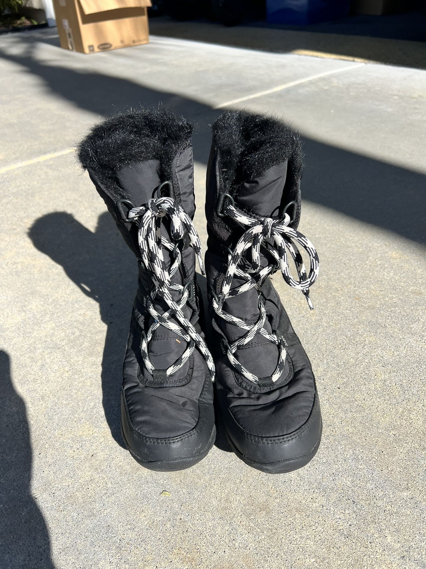 Women’s Sorel Boots Size 8