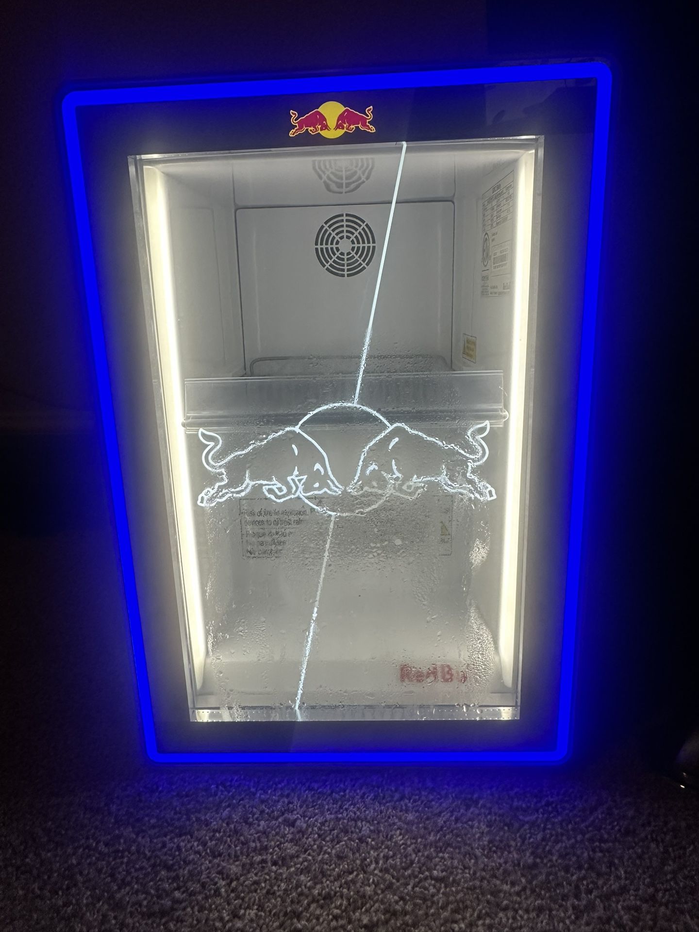 Red Bull Mini Fridge GDC ECO Medium Drink Refrigerator Cooler Logo