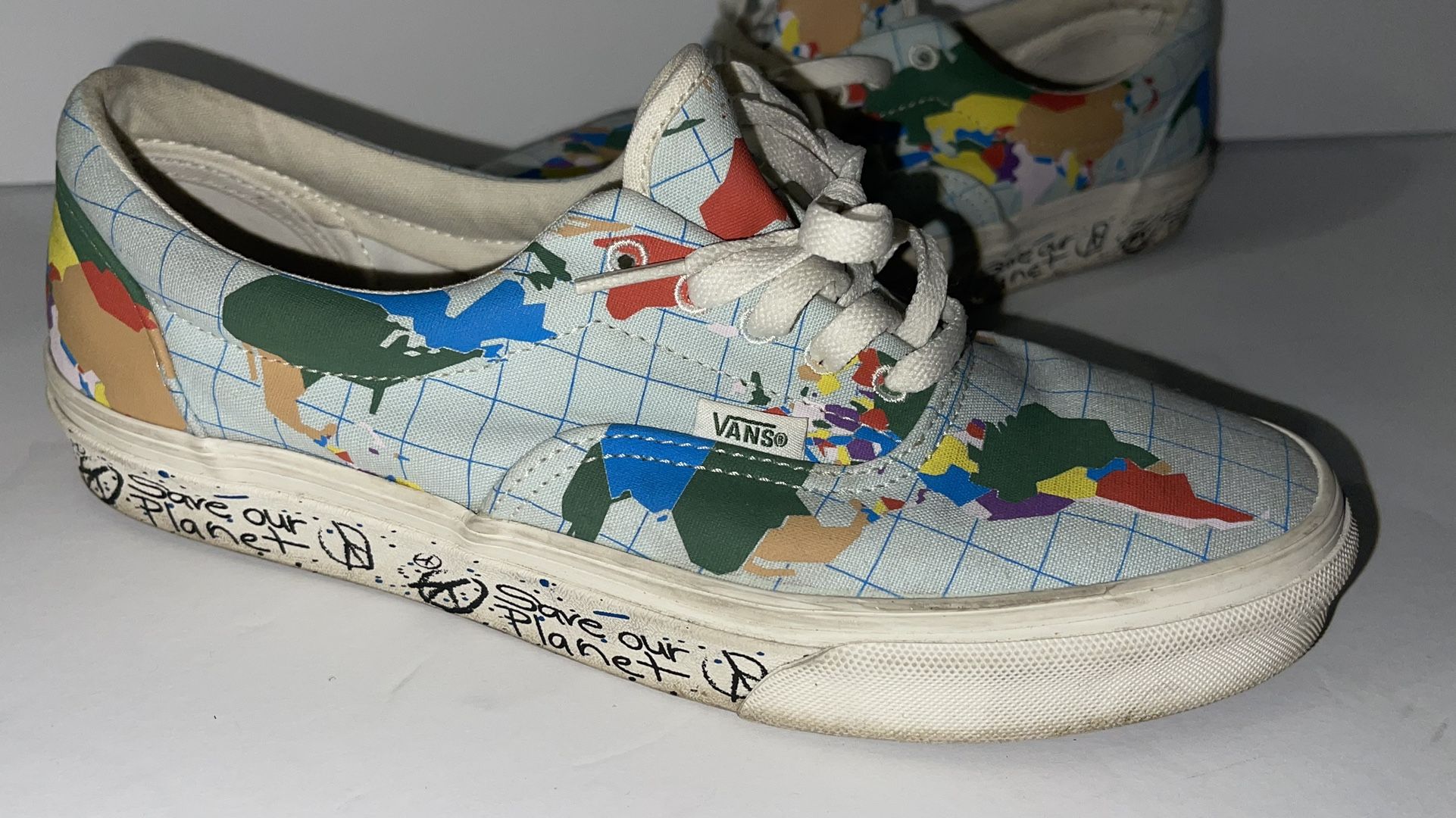 Limited Edition Save The Planet Vans W Size 9.5 M Size 8