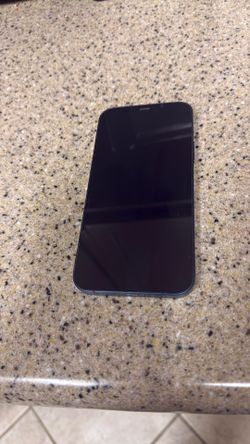 Apple phone 12  good condicion